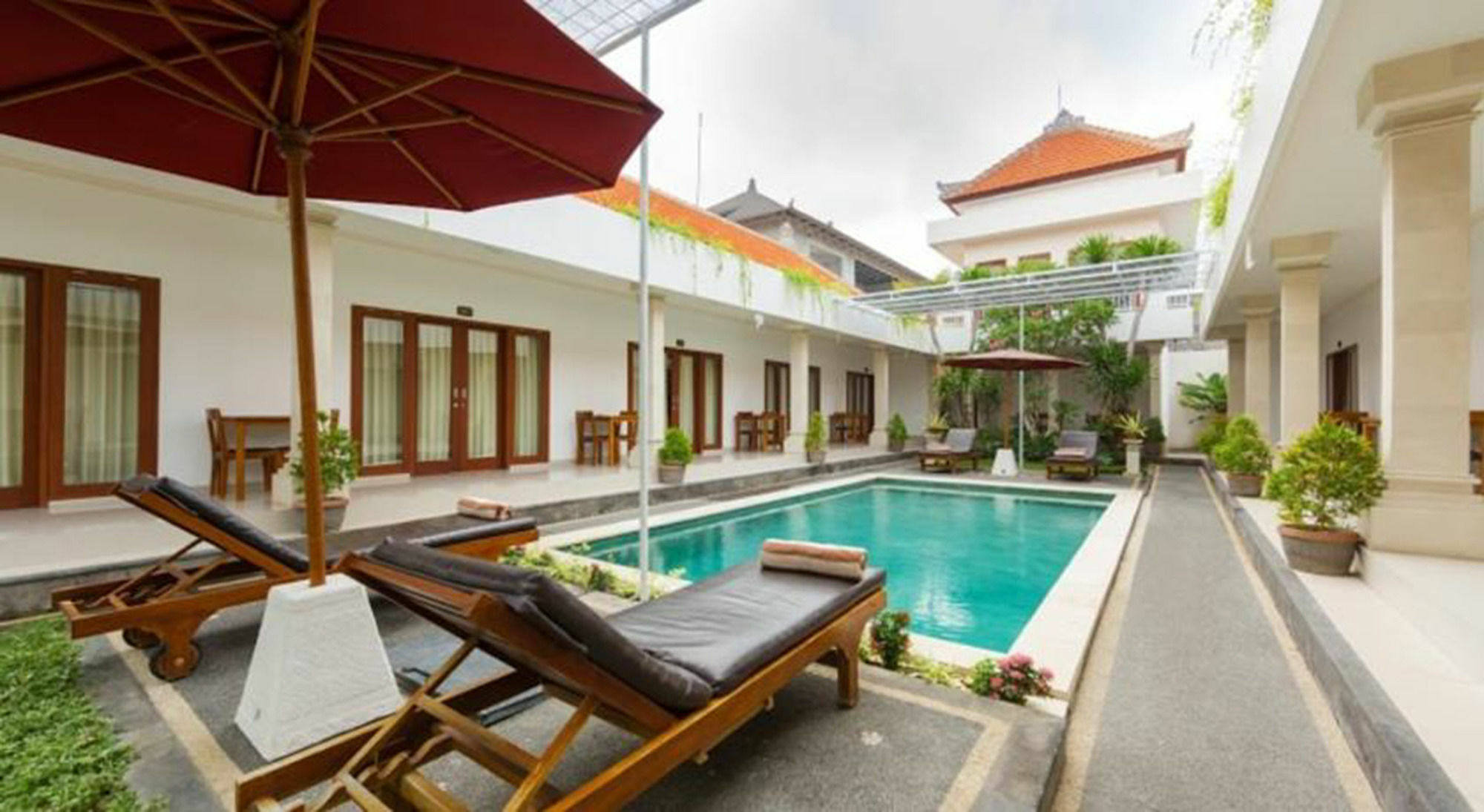 Anggie Stay Kerobokan Buitenkant foto